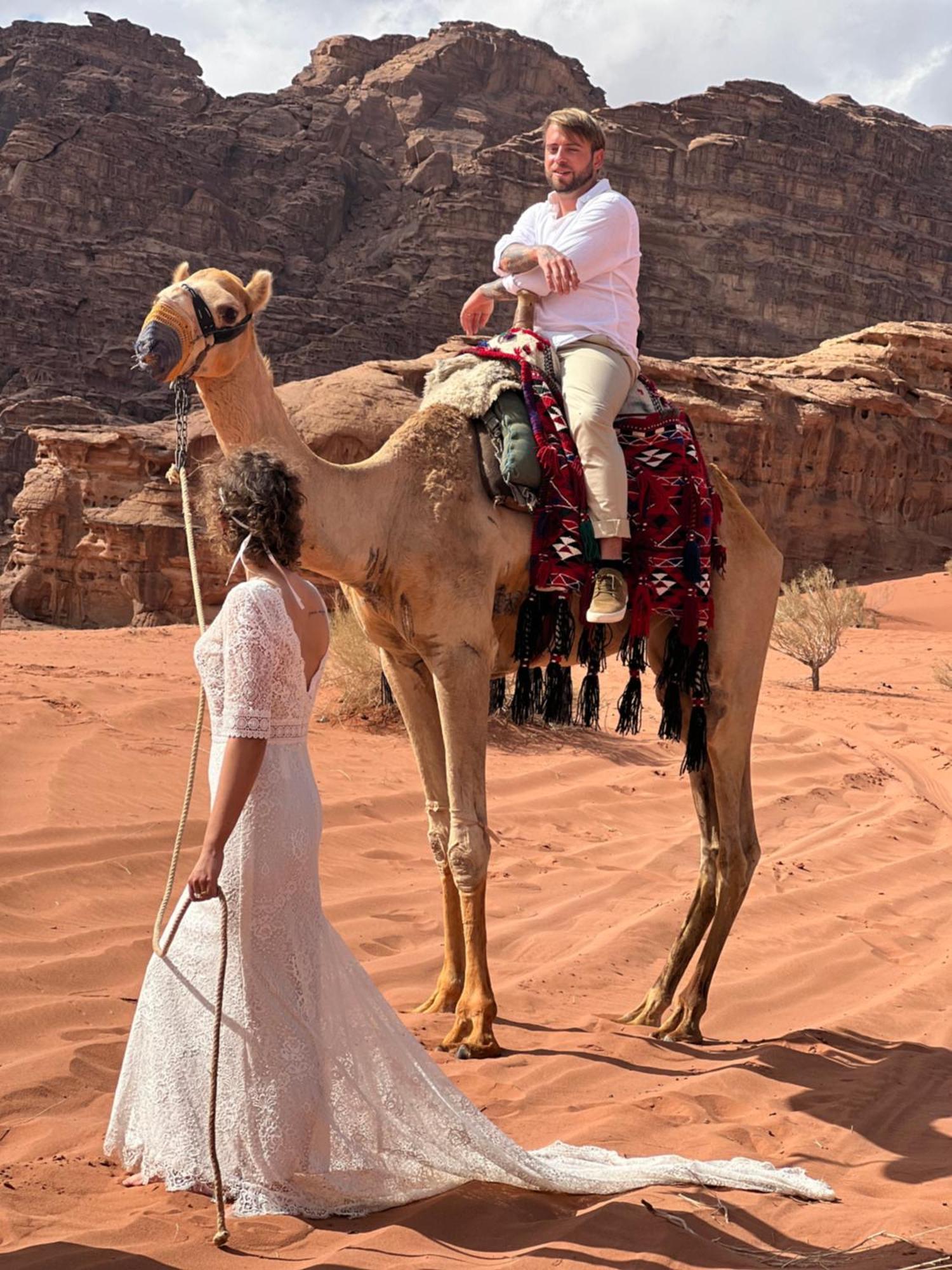 Wadi Rum Rose Luxury Camp Ngoại thất bức ảnh