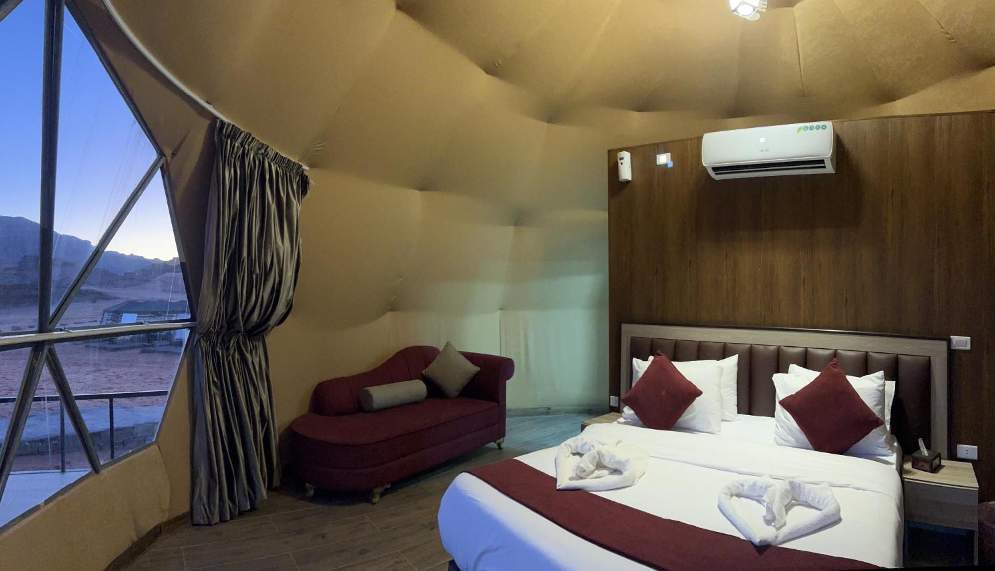 Wadi Rum Rose Luxury Camp Ngoại thất bức ảnh