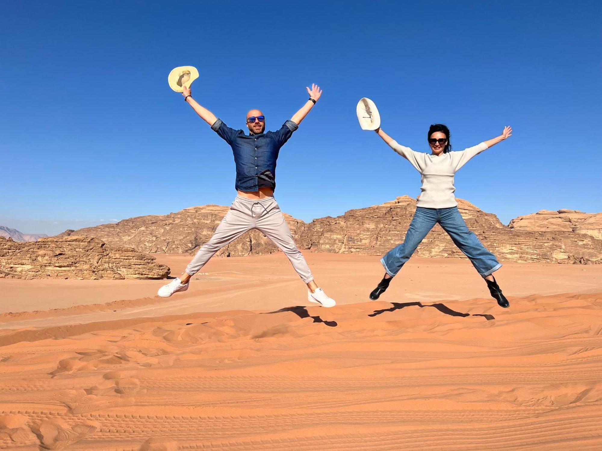 Wadi Rum Rose Luxury Camp Ngoại thất bức ảnh