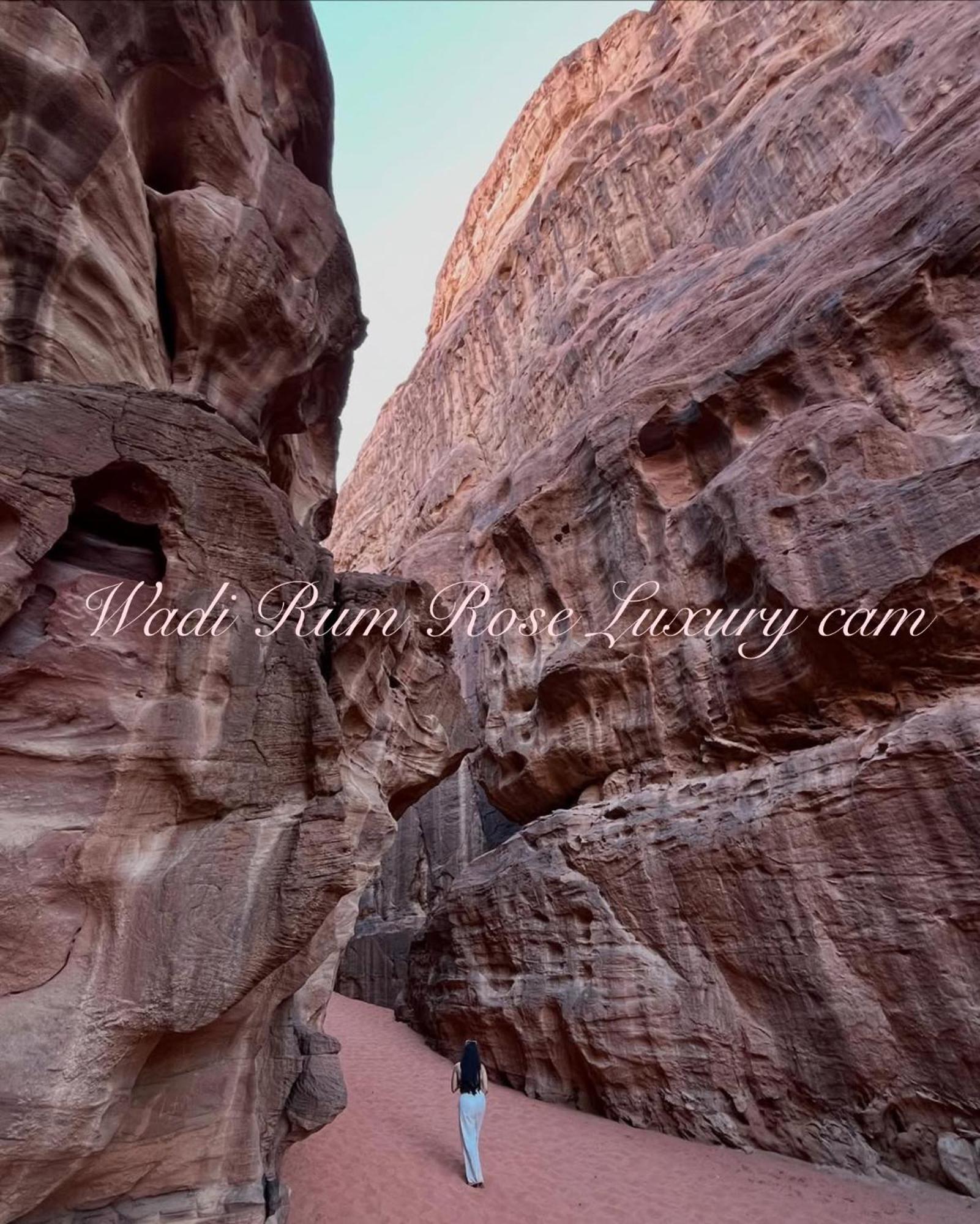 Wadi Rum Rose Luxury Camp Ngoại thất bức ảnh