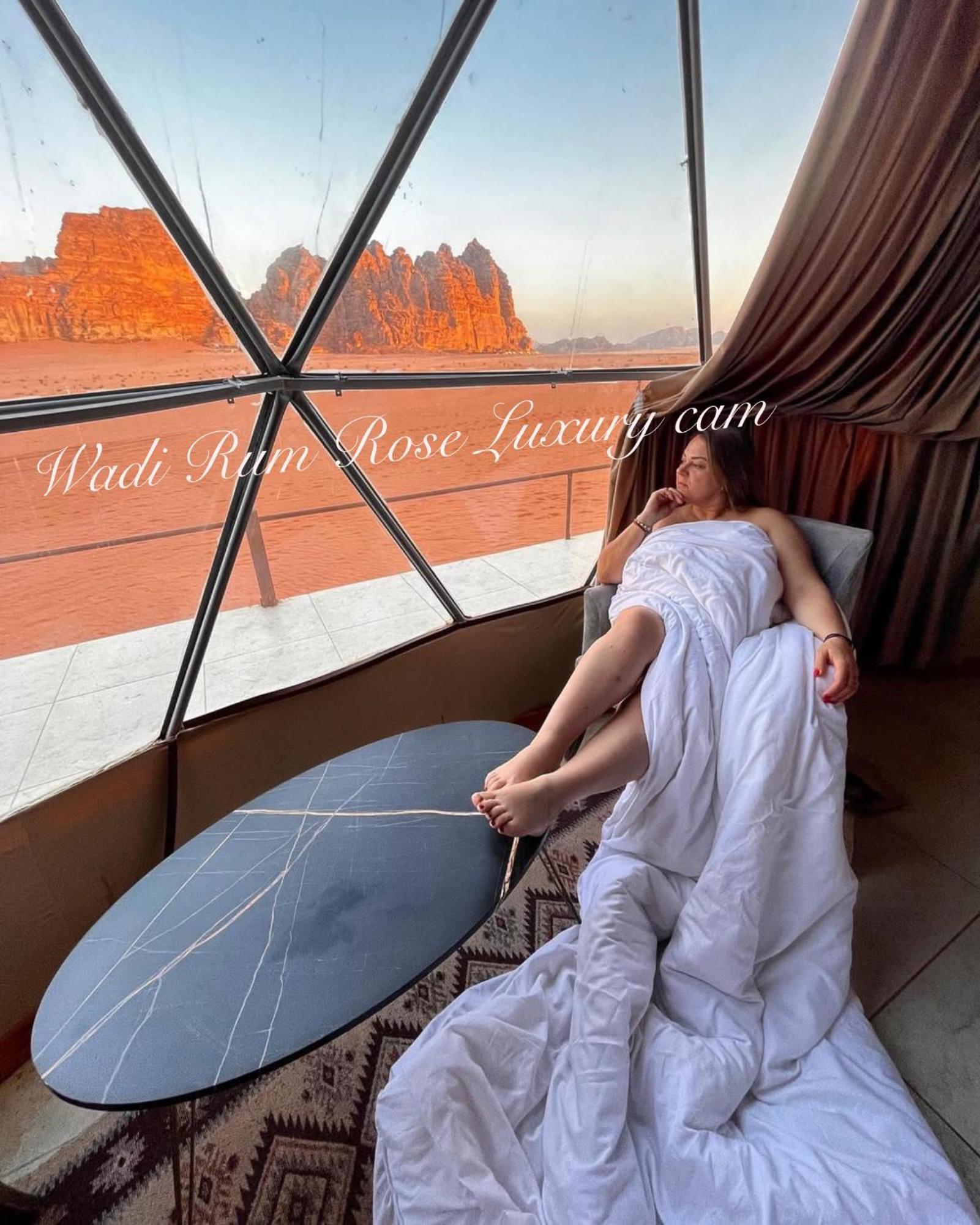 Wadi Rum Rose Luxury Camp Ngoại thất bức ảnh
